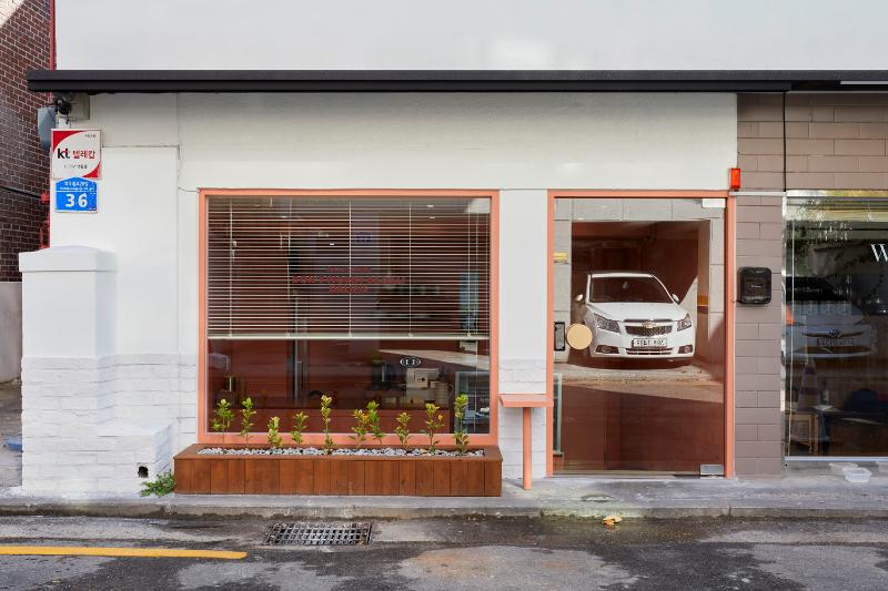 温馨 10 坪小屋，黄点配色展现生活美学-2