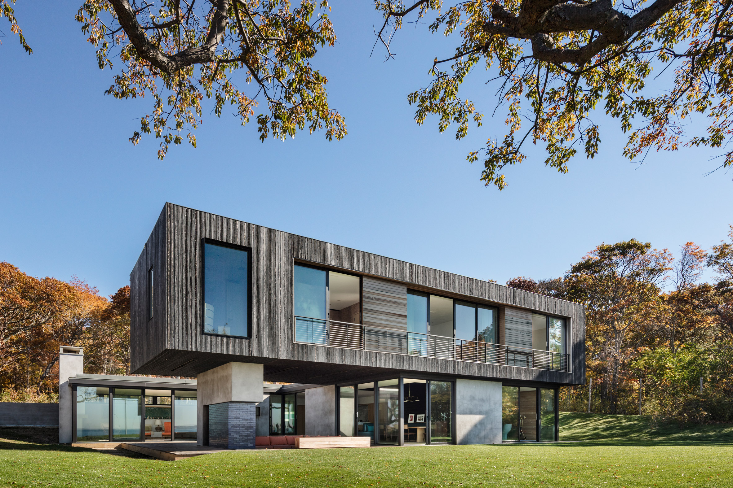 Shore House by Leroy Street Studio overlooks a Long Island bay-6