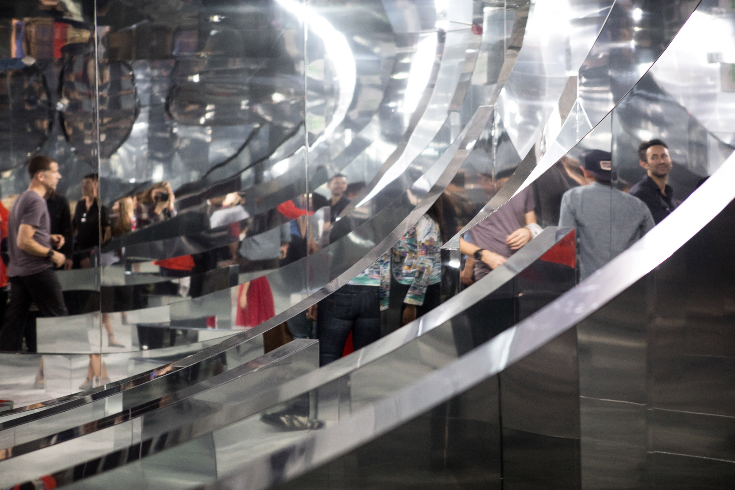 Es Devlin's latest installation is set inside a Miami hotel room-24