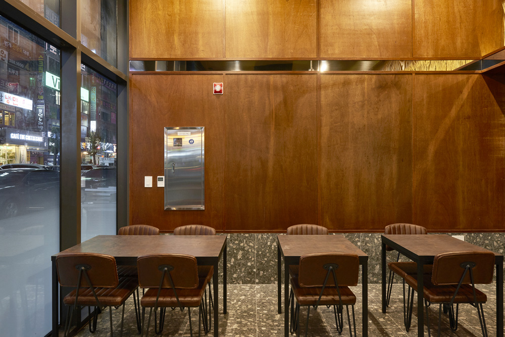 18 层斯木雅基 | 极简设计的滑雪胜地-6