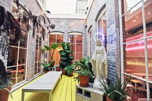 美国墨西哥异域风情餐厅设计-19