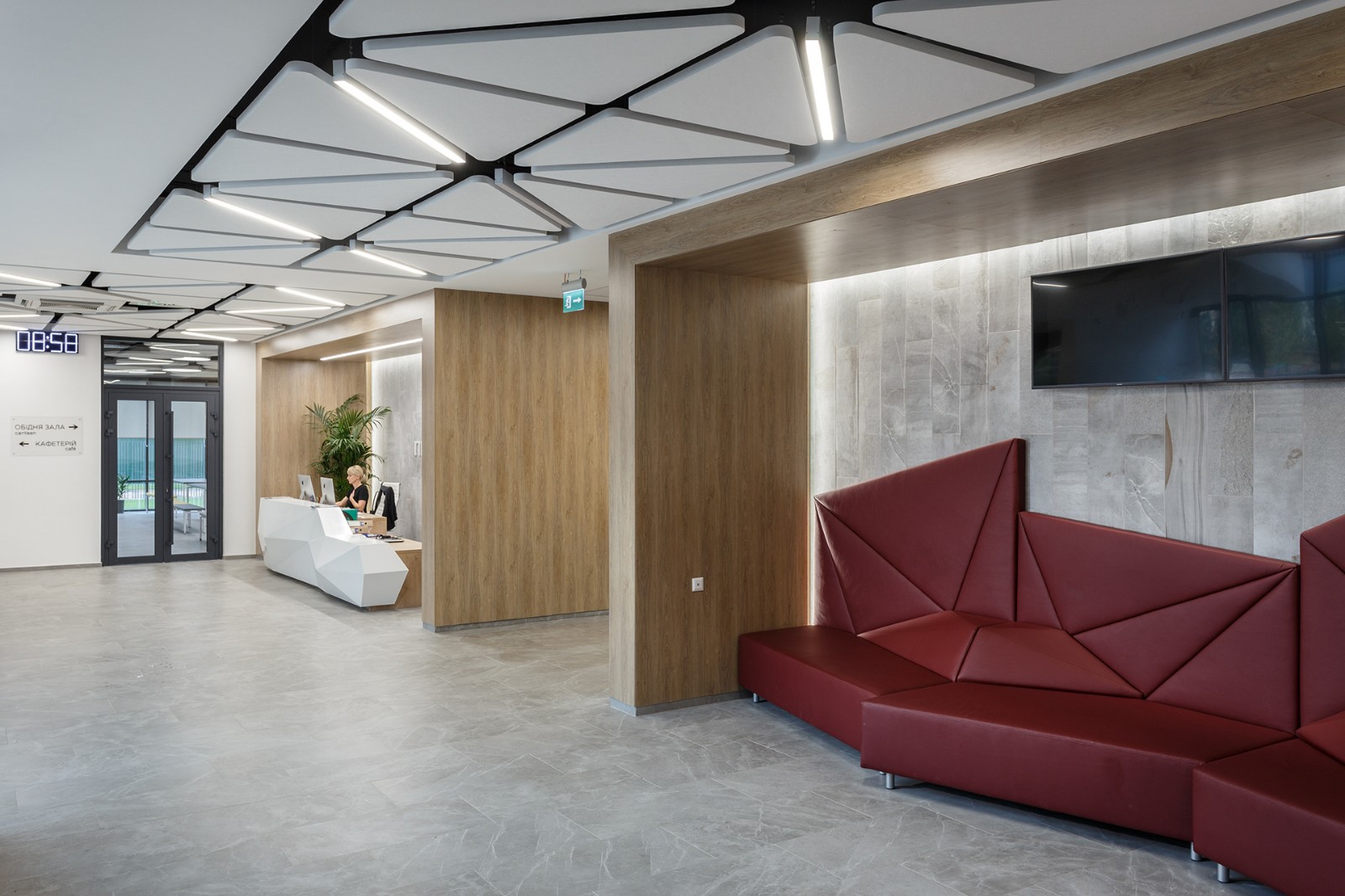 乌克兰基辅 A+ 学院 SVOYA studio-22