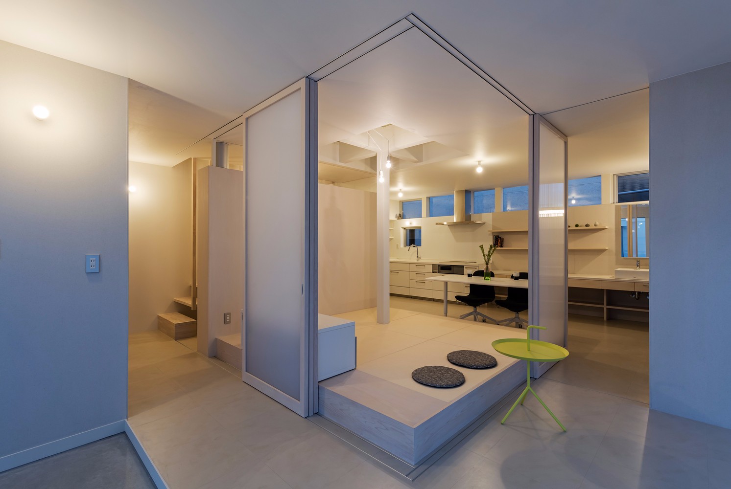 战后遗址上的小别墅生活-7