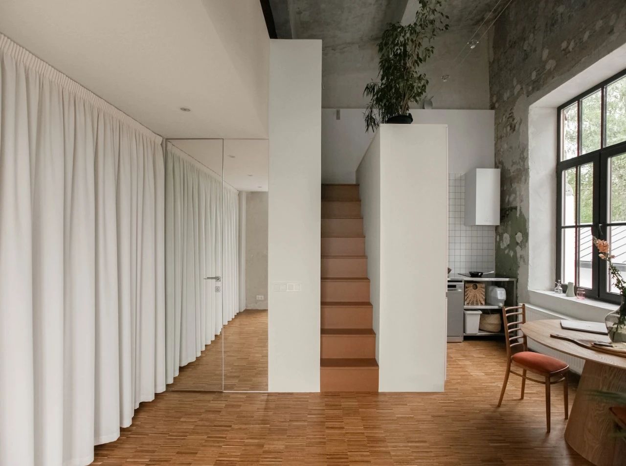 年轻夫妇的舒适小窝丨Katya Yurchenko-0