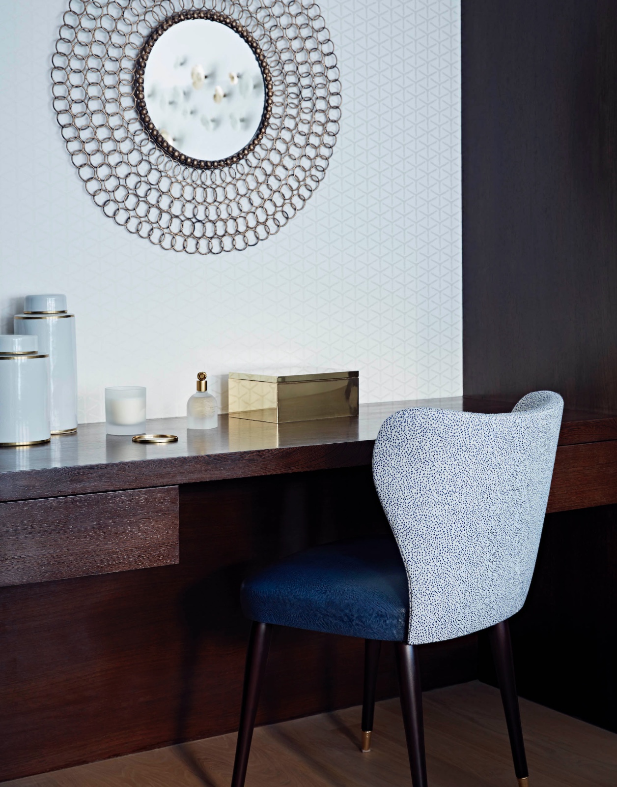 Taylor Howes作品：翠绿色的空间魔法-11