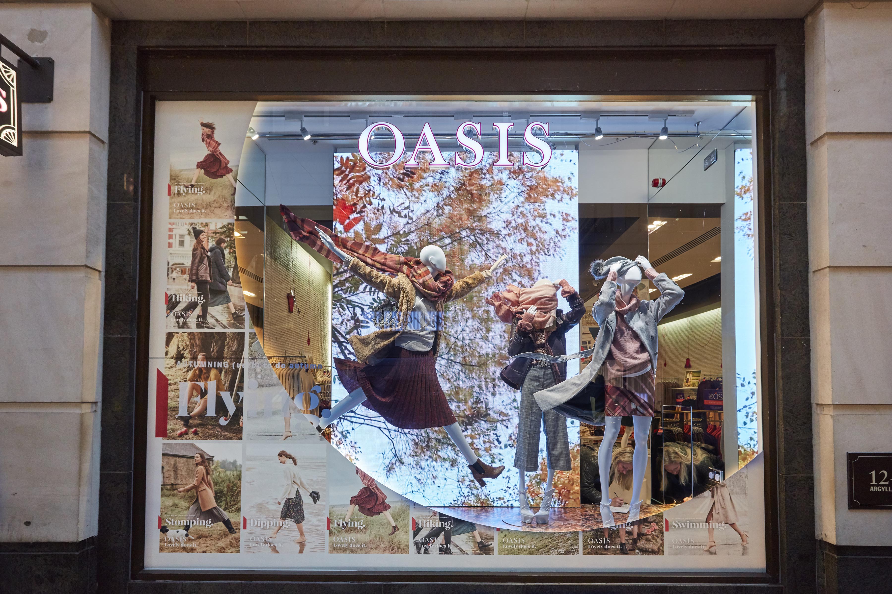 Oasis ‘Autumning’ window by Lucky Fox-8