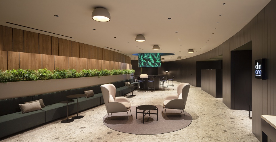 凯克萨银行All in one旗舰办公室-42