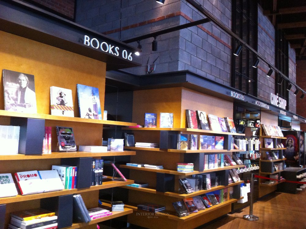 北京 CGV 将台路店港式影院设计风-11