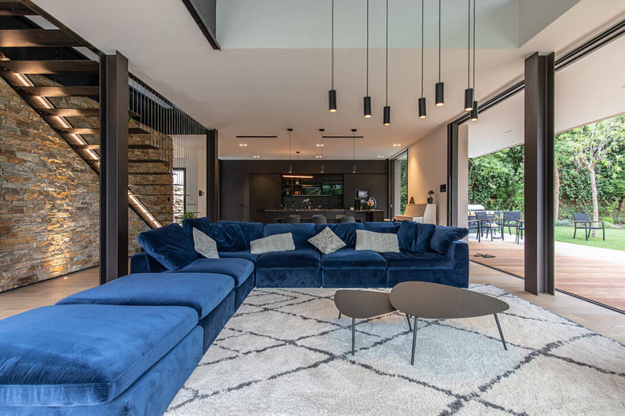 DJK's House · 法国现代别墅设计典范丨Brengues Le Pavec-3