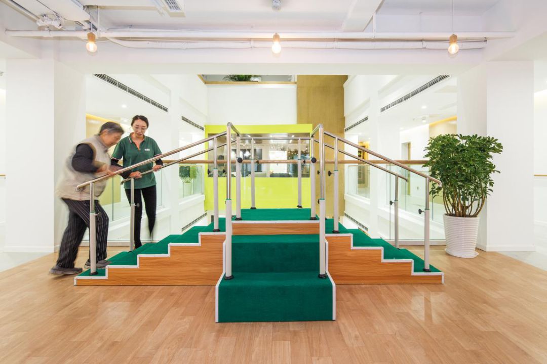 焕发生机的养老公寓-30