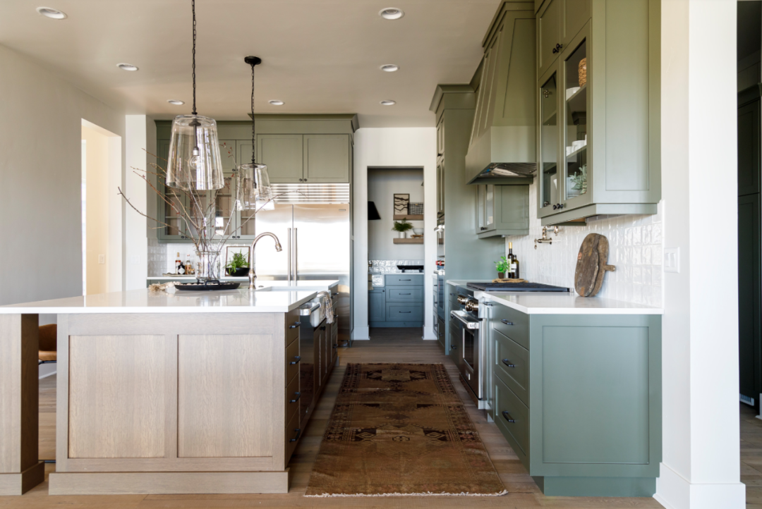 泥石,木色构筑的个性居所丨美国爱达荷丨Judith Balis 室内设计-20