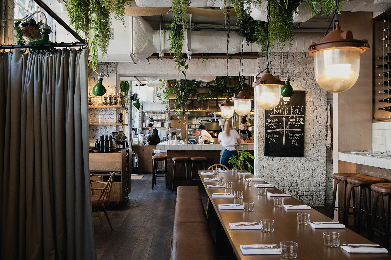 Grape Minds: the best design-led wine bars in London | Journal | The Modern House-12