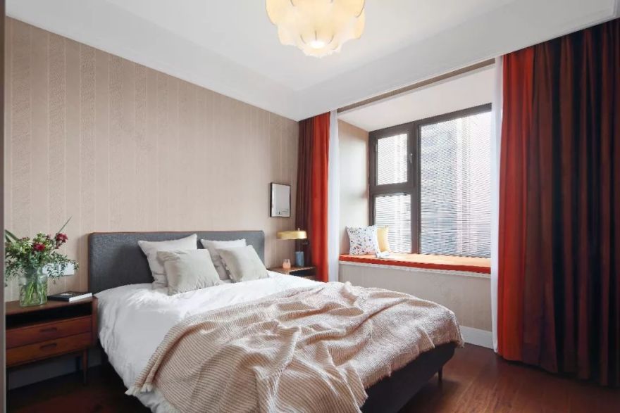 《锦色》——民航机长与轻食店主的色彩之家-74