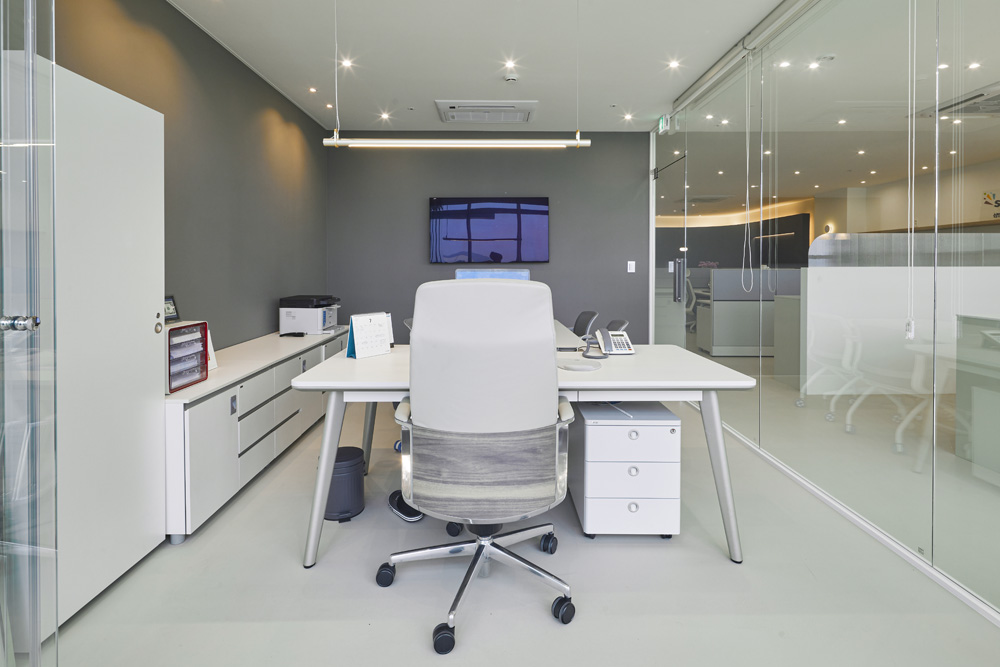 现代简约风 36 平米办公空间设计-12