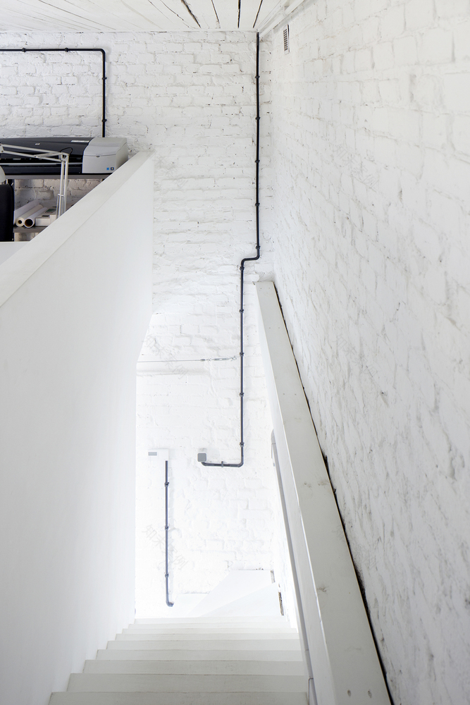 波兰格利维斯中心后工业区旧房翻新成现代办公室-47