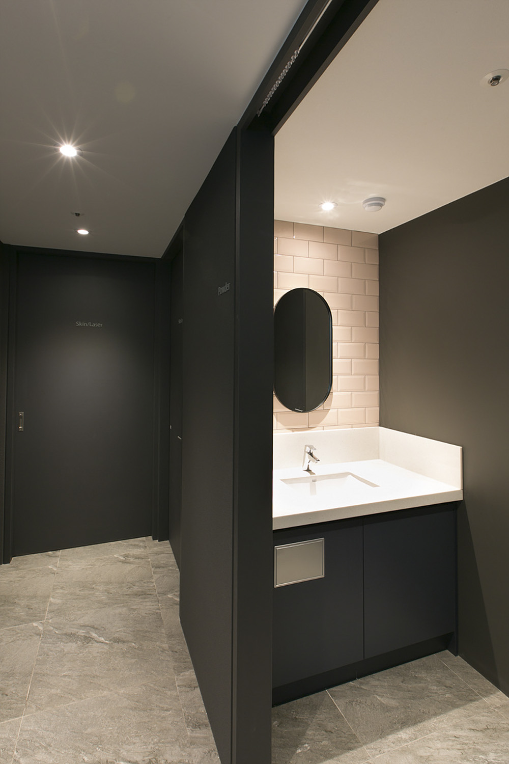 首尔 100 坪高级整形外科医院室内设计赏析-12