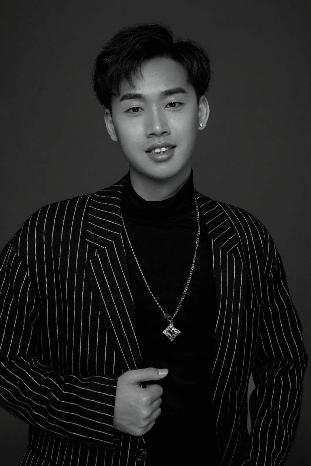 诺德山海春风 160㎡别墅，现代轻奢风融入勃艮第红-68