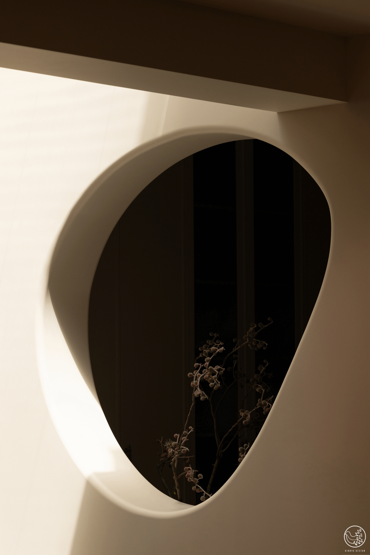 300㎡跃层，在光与曲线里，把生活安稳下来-30