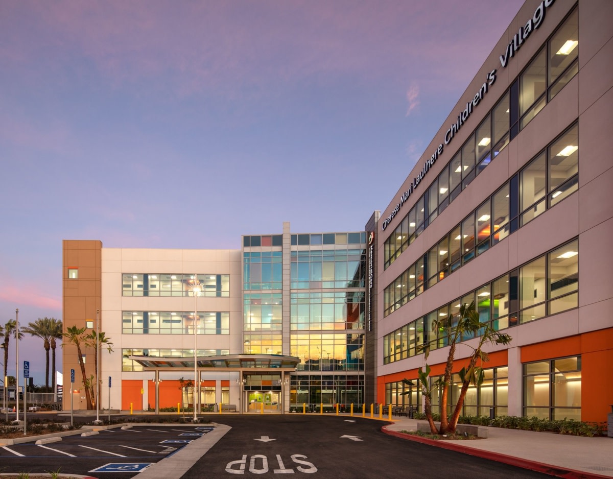 米勒儿童及妇女长滩医院 - 切雷斯·玛丽·劳尔赫儿童村-17