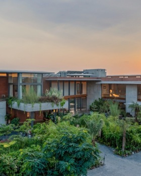 Anandvan 住宅丨印度丨Hiren Patel Architects