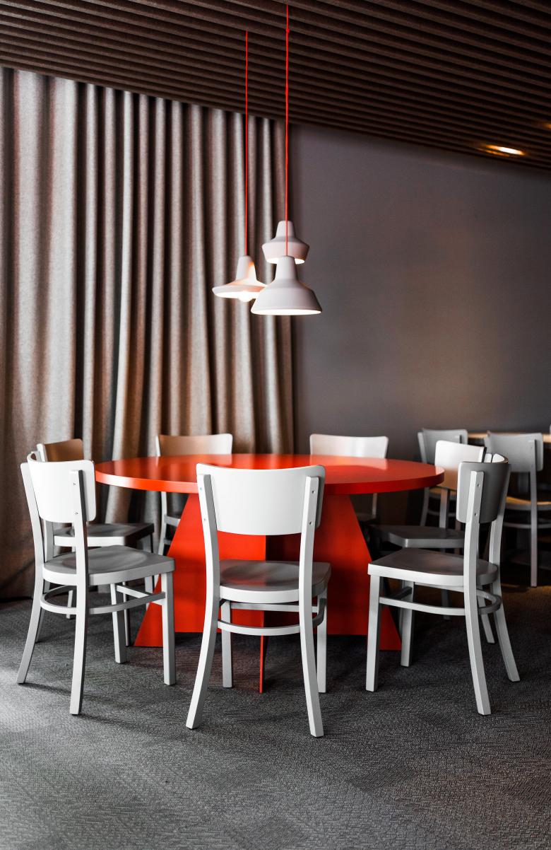 Cyrus Ghanai Interior Architecture & Design丨Italo Disco丨德国-4