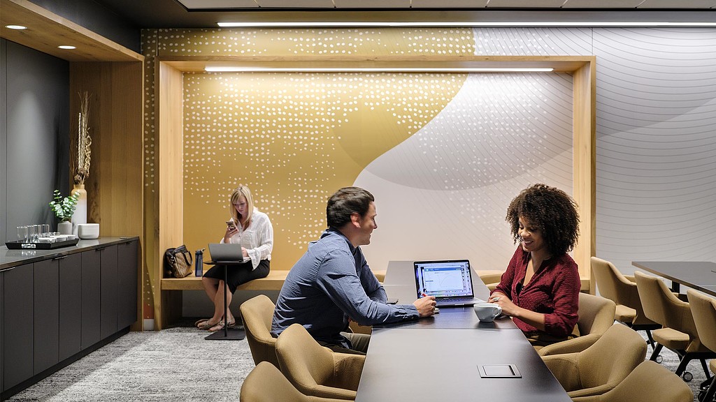 Gensler 打造现代活力办公空间-3