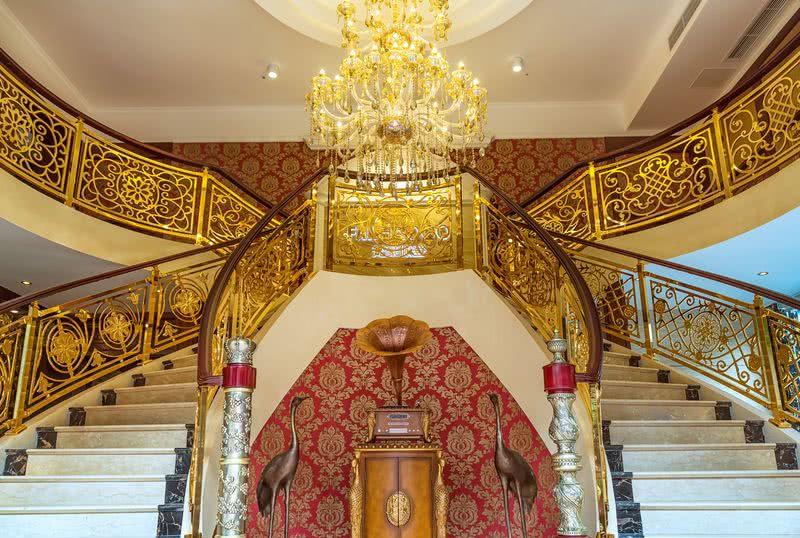 梵豪佩登栏杆高端定制中心-14