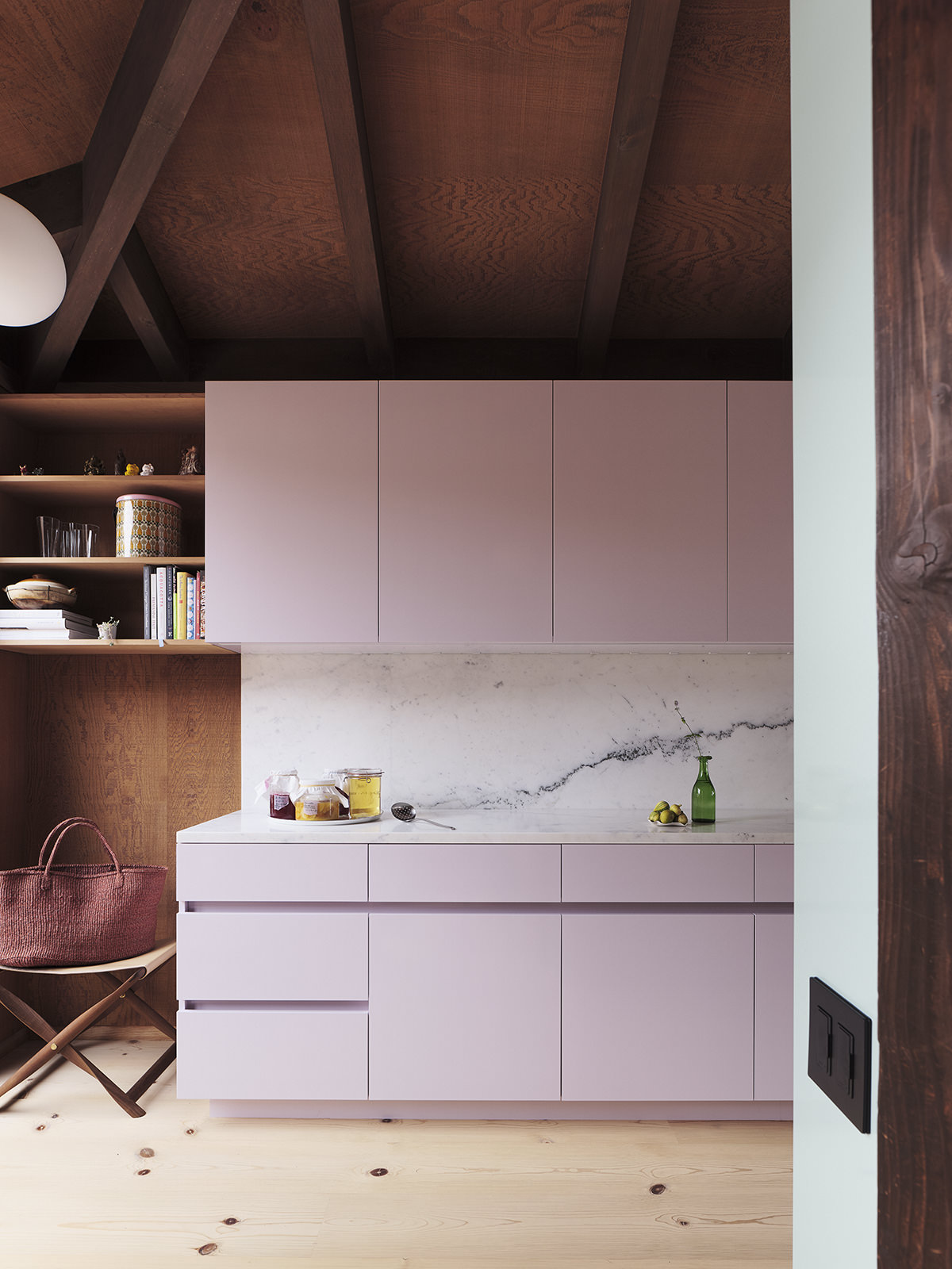 色彩与材质的完美融合 | 70 年代旧金山红杉屋的翻新设计-39