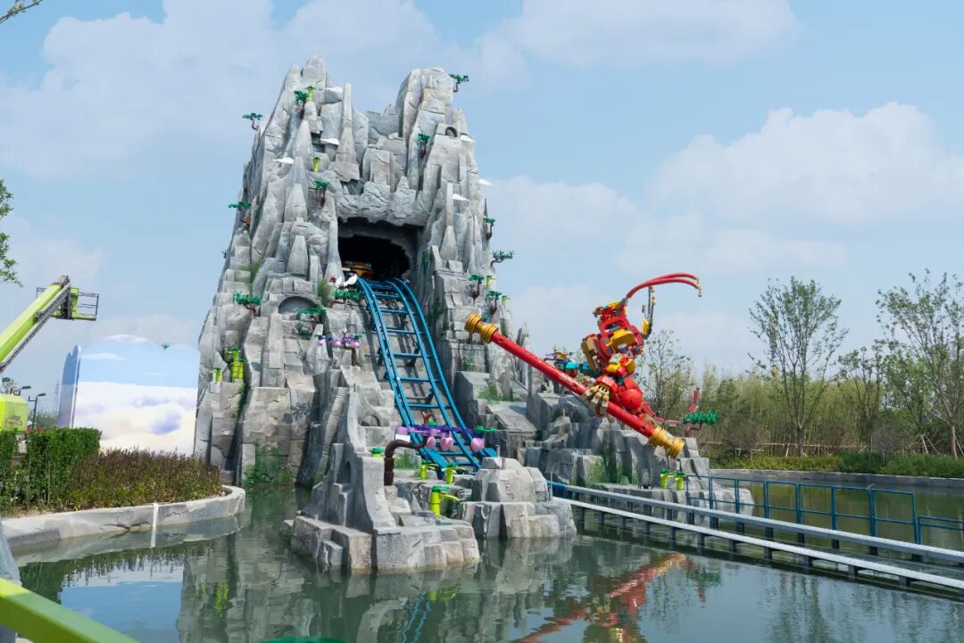 上海乐高乐园今日开启公众试运营，上海建工匠心打造全球首个悟空小侠主题园区-36
