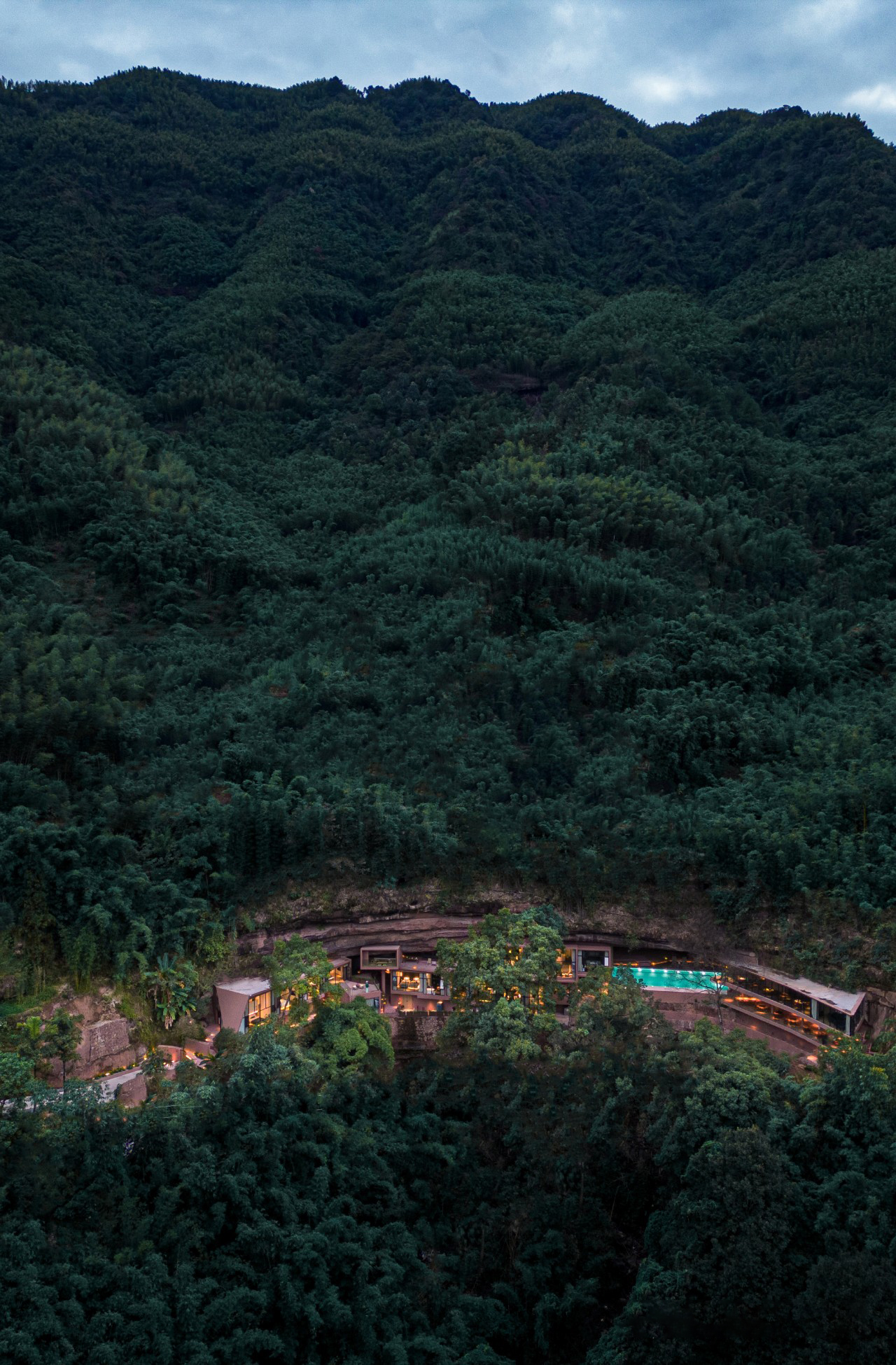 匠庐·雅路古酒店丨中国贵州丨S+P 空间的诗学设计-8