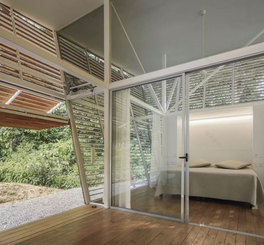 热带雨林中的环保小屋-29