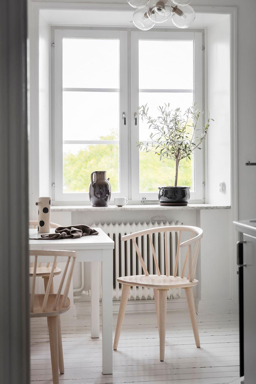 白色斯堪的纳维亚风格公寓-22