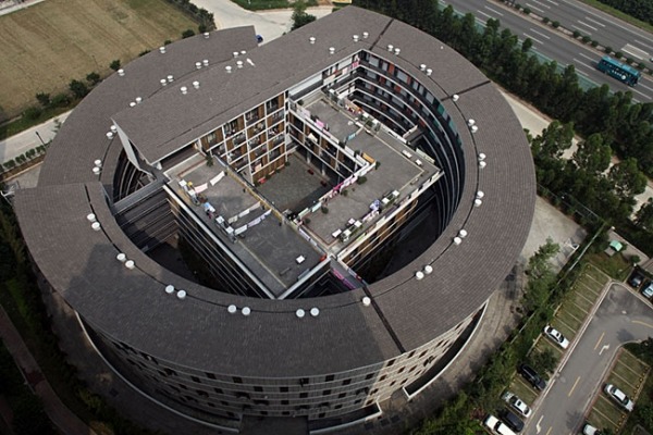 Tulou Collective Housing（城市土楼集体住房）丨中国广州丨URBANUS Architecture & Design Inc.-7