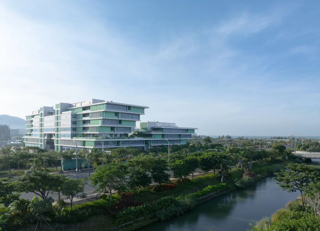 【AT建筑】夏热冬暖地区建筑设计绿色策略研究——海南大学生物医学与健康研究中心设计实践-69