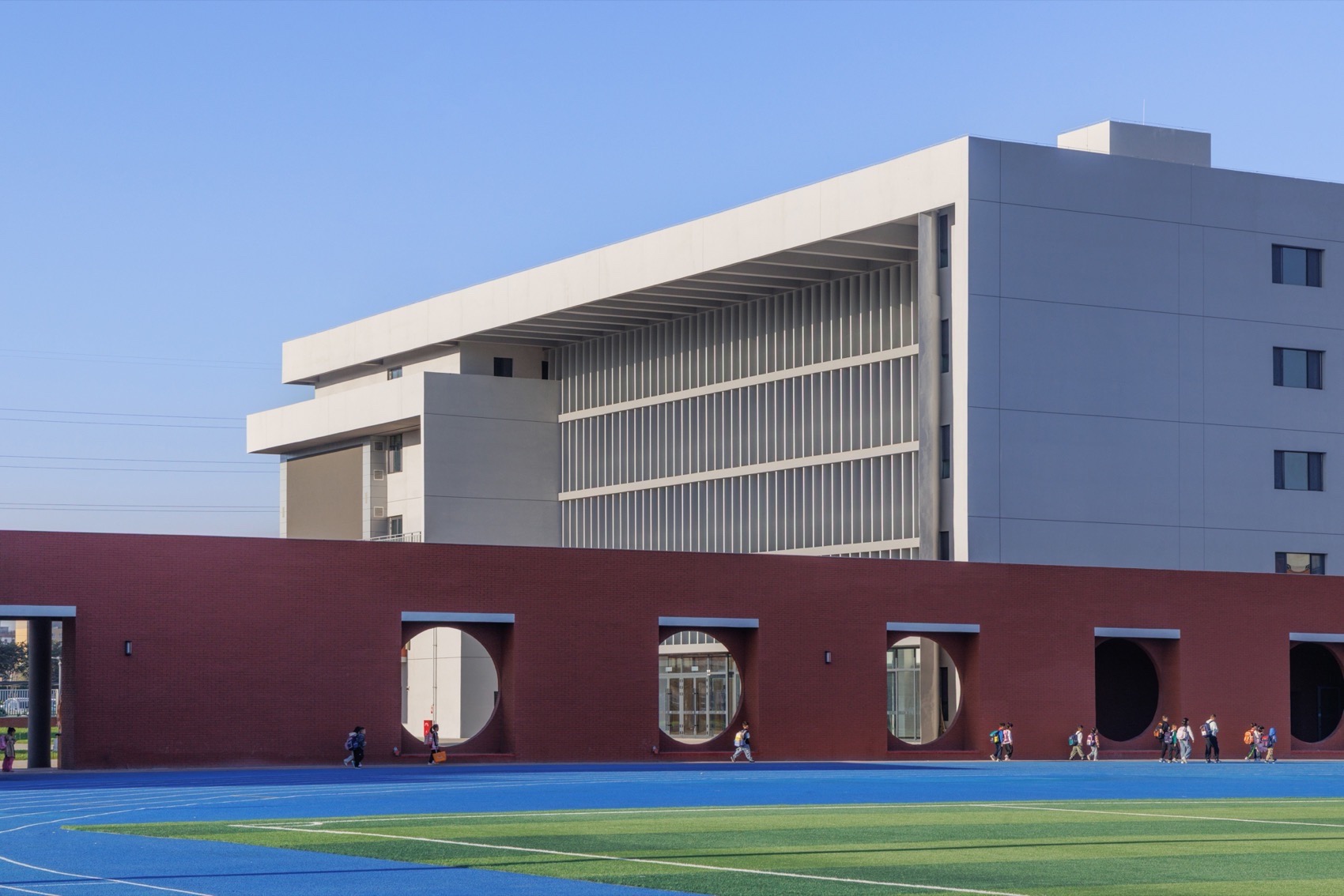 胡杨河市天北实验中学丨中国新疆丨江苏中锐华东建筑设计研究院荣朝晖工作室+趣锐（上海）-41