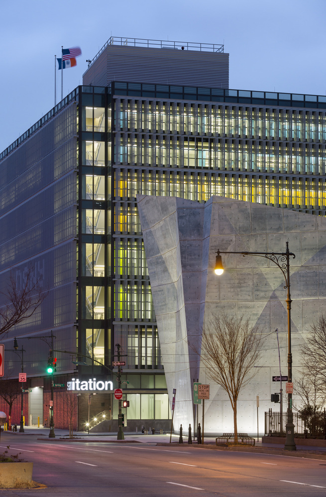 Manhattan Districts 125 Garage - spring street Salt Shed Dattner Architects-27