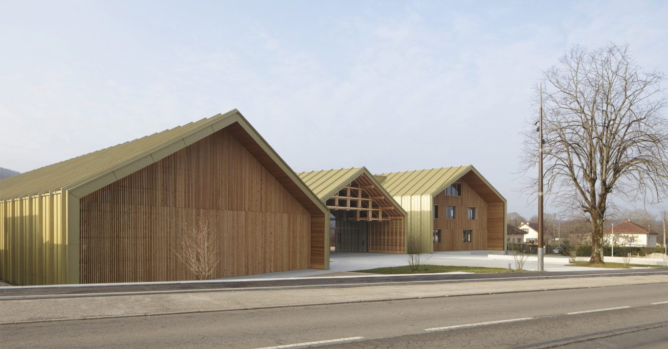 波利尼县府大厦（注：Maison du Comté常见可理解为县府大厦 ，Poligny是法国地名波利尼 ，这里的具体所指可能需结合更详细语境确定，但按照常规理解给出此翻译） 丨ARCHITECTURES AMIOT  LOMBARD-1