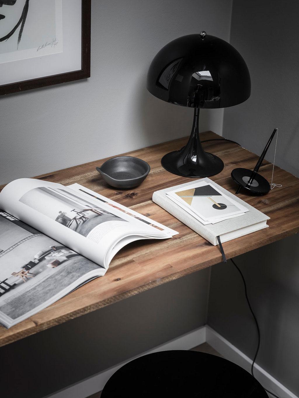 35 平米灰调顶楼公寓，独特设计展现极致空间魅力-16