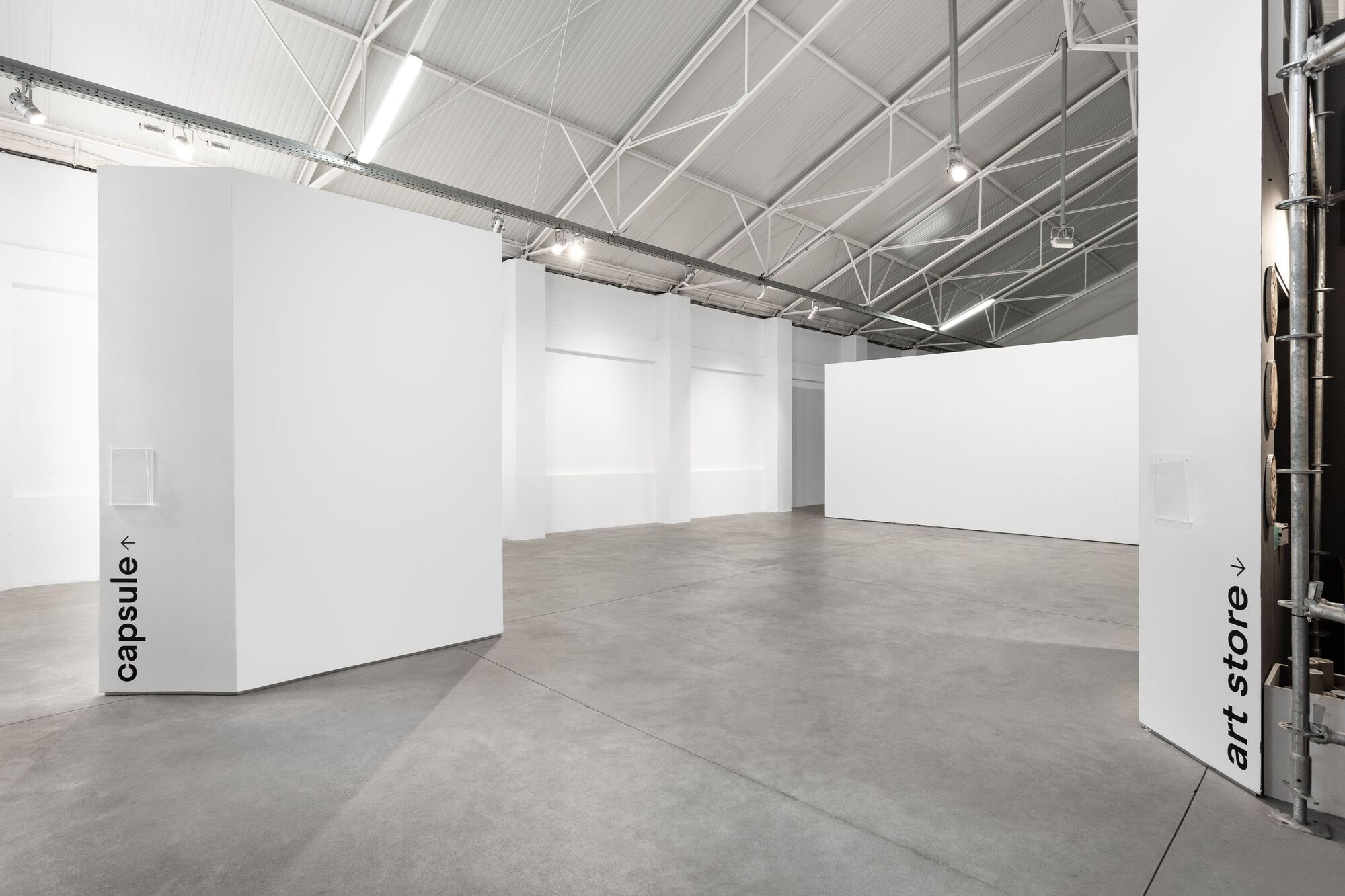 Underdogs Gallery 艺术画廊翻新丨葡萄牙里斯本丨FURO,Pedrita-12