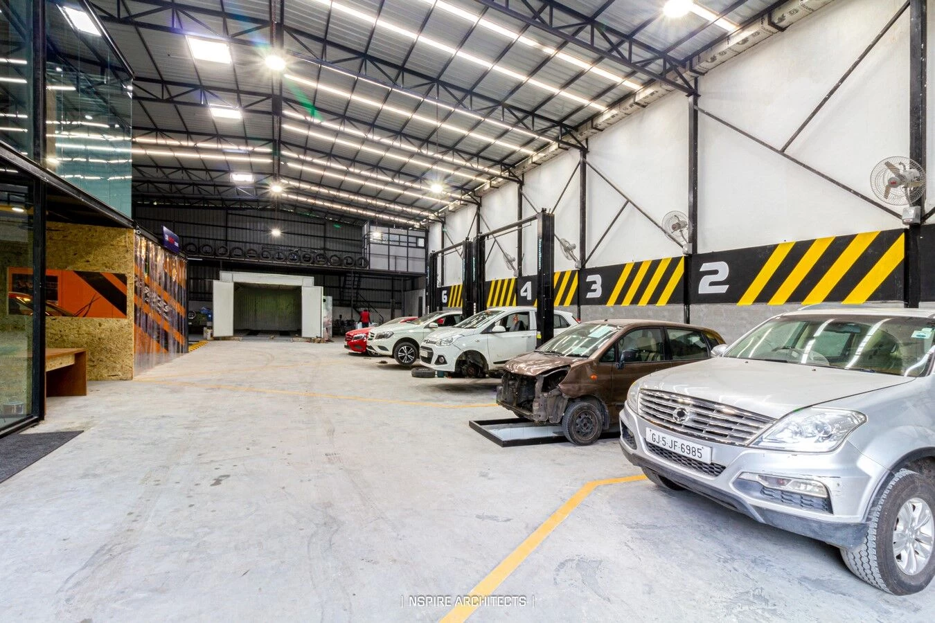 汽车工作室设计丨印度丨nspirearchitects-12