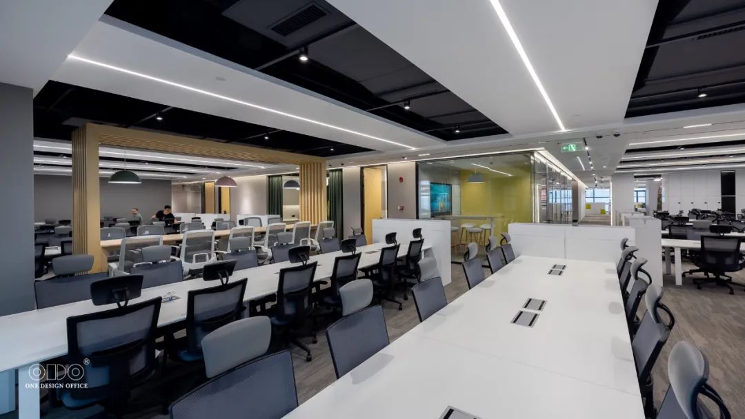 百胜中国共享服务中心(CSSC)办公空间设计丨中国武汉丨ODO-44