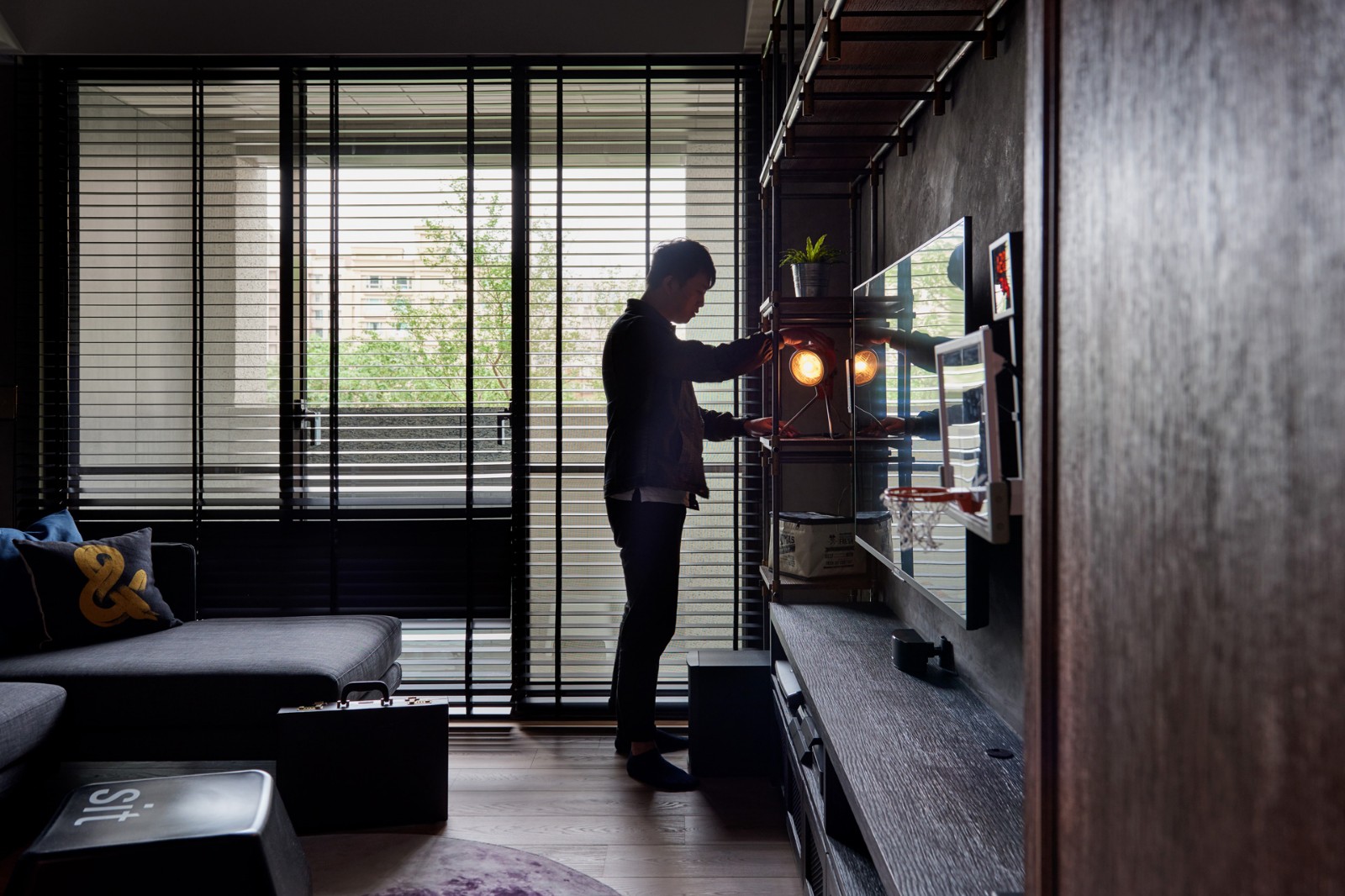 J House 古味男士公寓  怀特设计-14