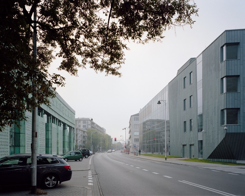 华沙大学应用语言学与现代语言学院新楼丨波兰华沙丨Kuryłowicz & Associates-34