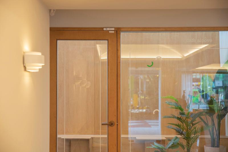 简约风格 20 平咖啡厅设计-14