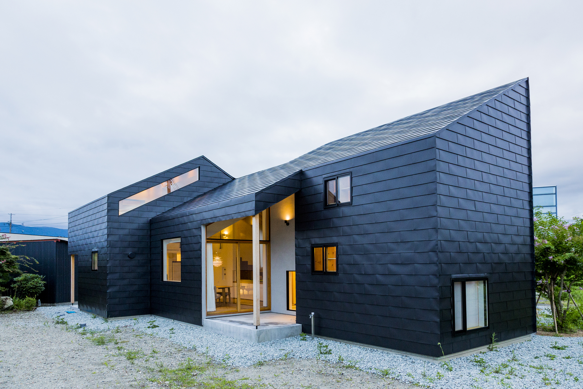 三角形层屋丨日本丨Maruta Architects-29