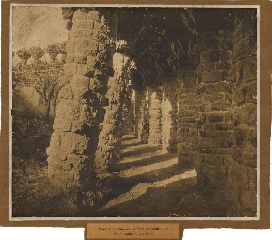 巴黎揭幕!GAUDI 大展,重塑建筑传奇-8