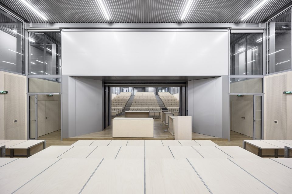 融入乡村环境的 ENSAE 学院,轻盈钢构展现简约抽象之美-43