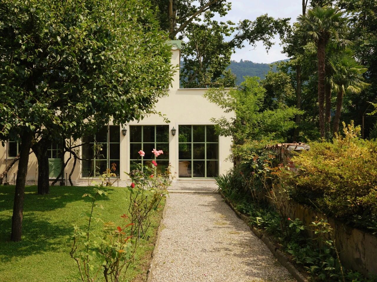 Galli Cavalcabò 设计丨湖畔奢居·意大利贵族别墅-3