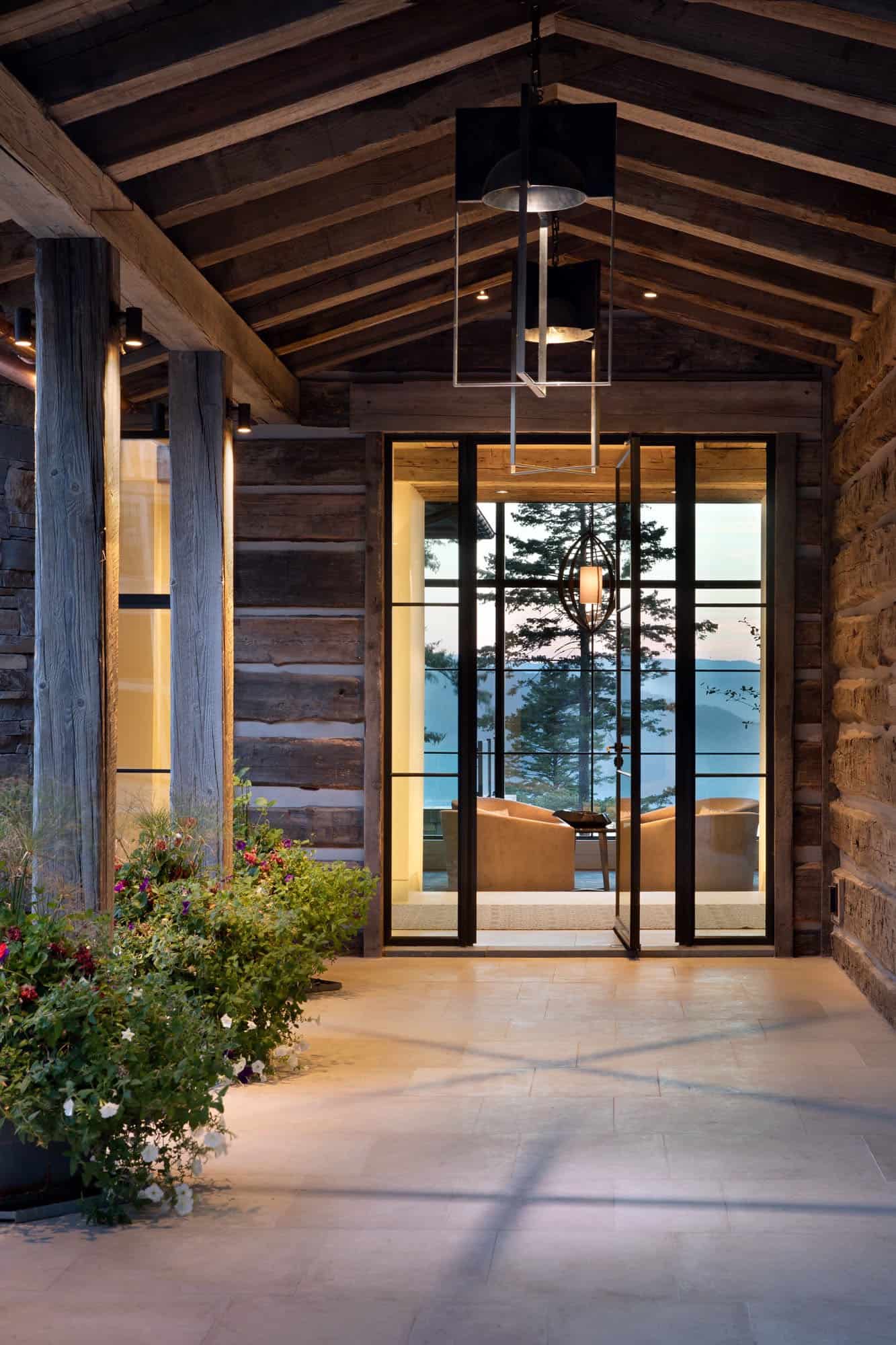 Idyllic mountainside home has breathtaking views of Rocky Mountains-4