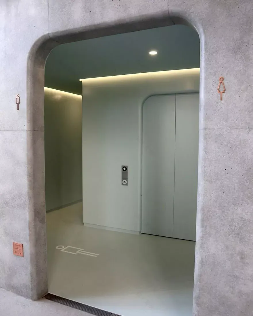 东京涩谷公共厕所(东京公厕项目一部分)丨日本东京丨马克·纽森-6